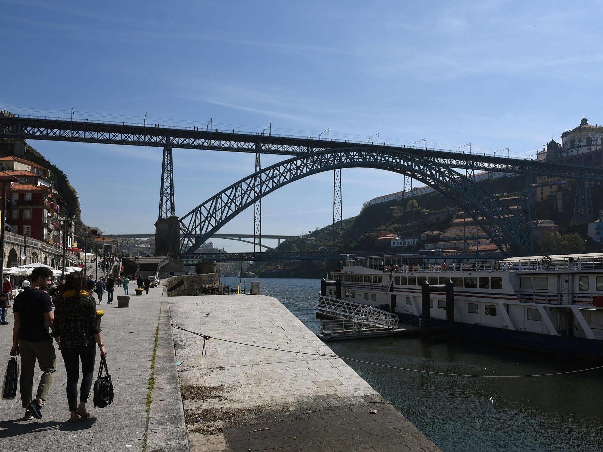 Invicta Ribeira Boat Hotel Porto Exteriér fotografie
